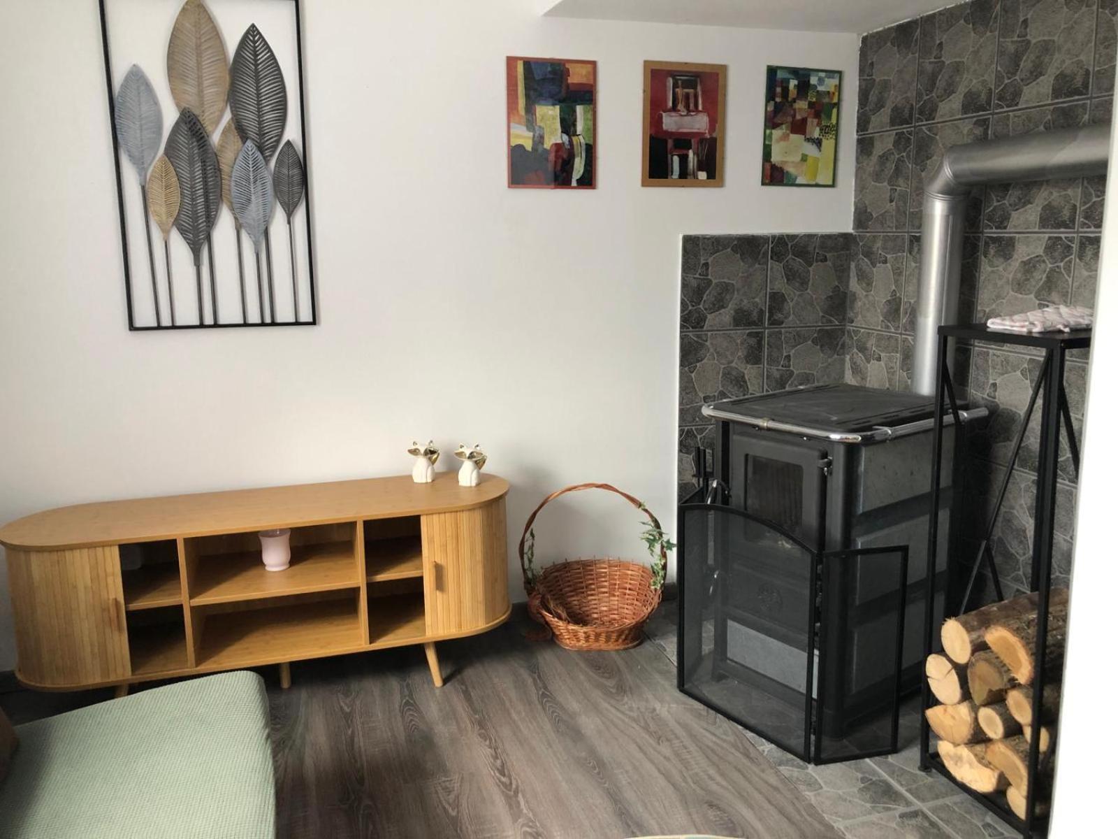 Einliegerwohnung In Gissigheim Appartement *