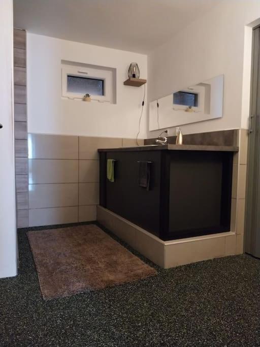 Einliegerwohnung In Gissigheim Apartment Konigheim